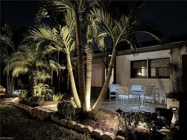 2018 Pine Isle LN 2018, Naples, FL 34112