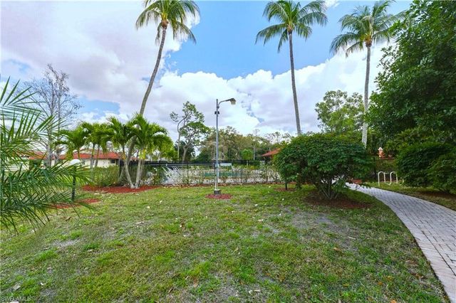 2018 Pine Isle LN 2018, Naples, FL 34112