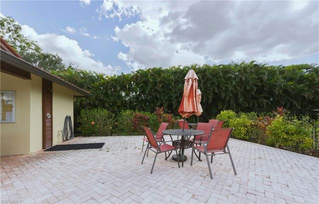 2018 Pine Isle LN 2018, Naples, FL 34112