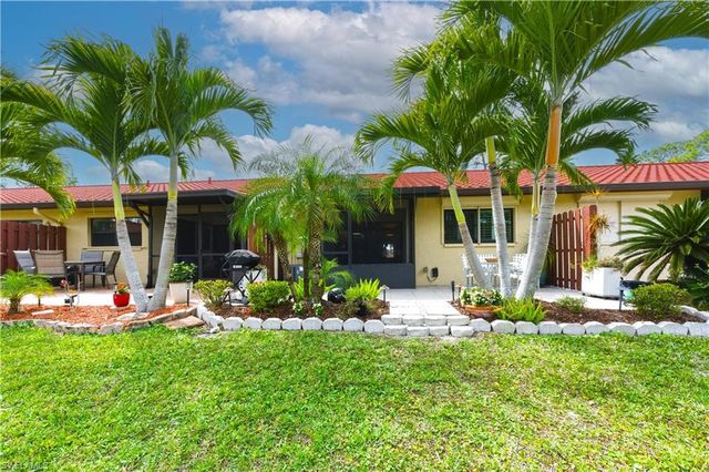 2018 Pine Isle LN 2018, Naples, FL 34112