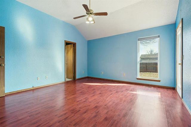 600 Fox Hunt Lane, Edmond, OK 73003