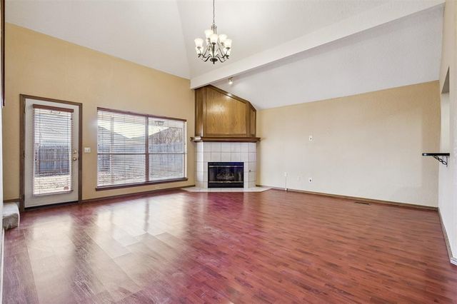 600 Fox Hunt Lane, Edmond, OK 73003