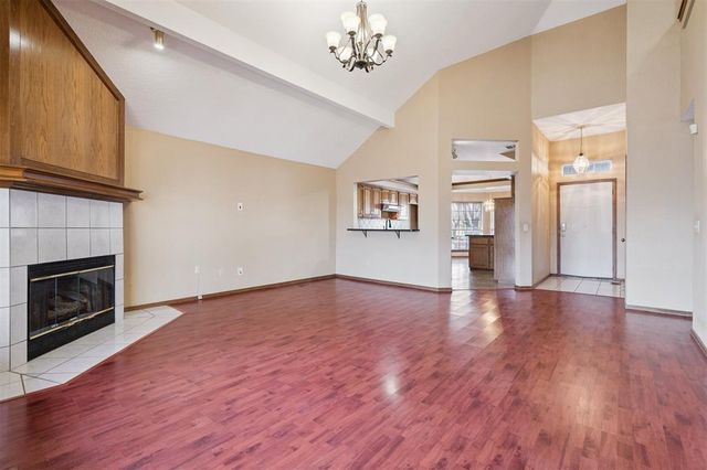 600 Fox Hunt Lane, Edmond, OK 73003