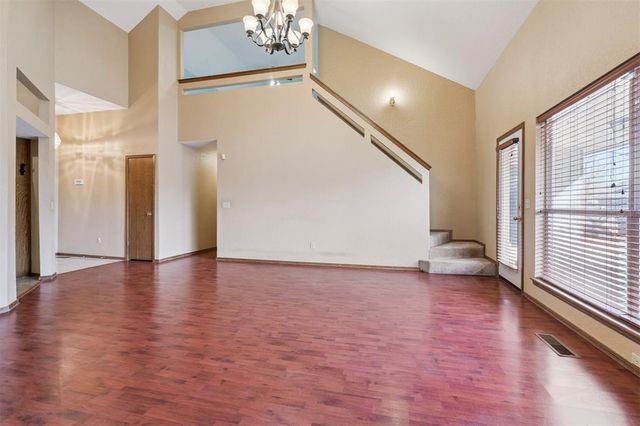 600 Fox Hunt Lane, Edmond, OK 73003