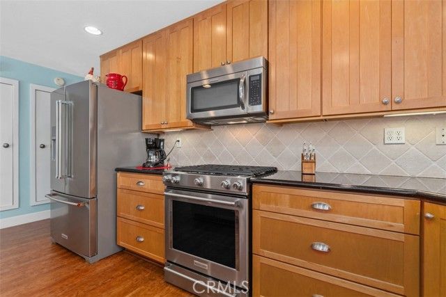 11608 Onyx, Cypress, CA 90630