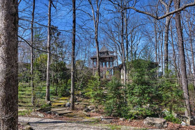 232 Hollingsworth Cove Rd, Monteagle, TN 37356