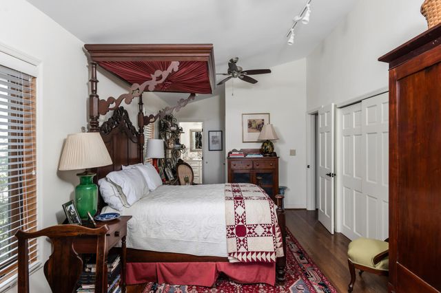 232 Hollingsworth Cove Rd, Monteagle, TN 37356