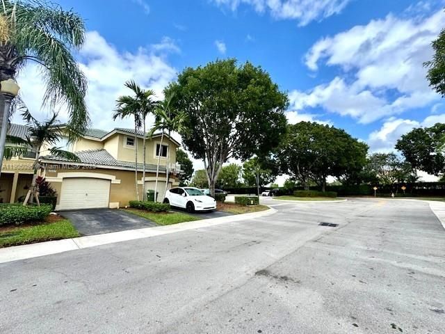 2567 Cordoba Bnd, Weston, FL 33327