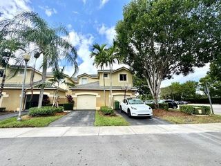 2567 Cordoba Bnd, Weston, FL 33327