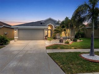 718 GRIFFEN HEIGHTS COURT, Ruskin, FL 33570