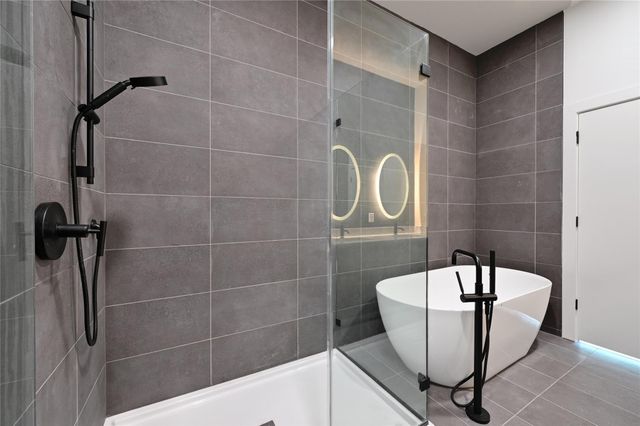 2209 S 1st. ST 408, Austin, TX 78704