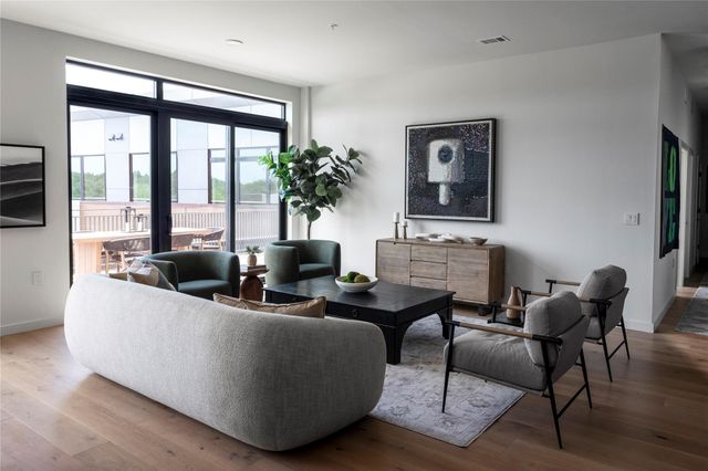 2209 S 1st. ST 408, Austin, TX 78704