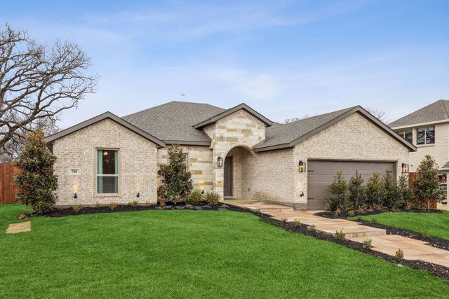 701 Stone Eagle Drive, Azle, TX 76020