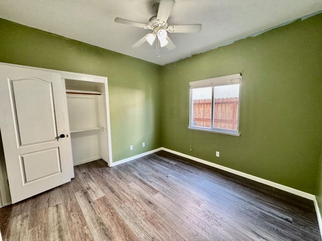 1060 Yolanda Dr, Yuba City, CA 95993