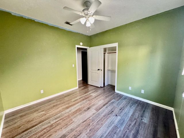 1060 Yolanda Dr, Yuba City, CA 95993