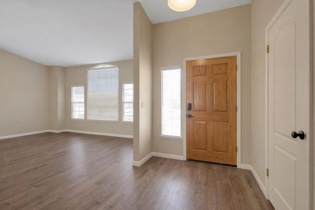 1060 Yolanda Dr, Yuba City, CA 95993