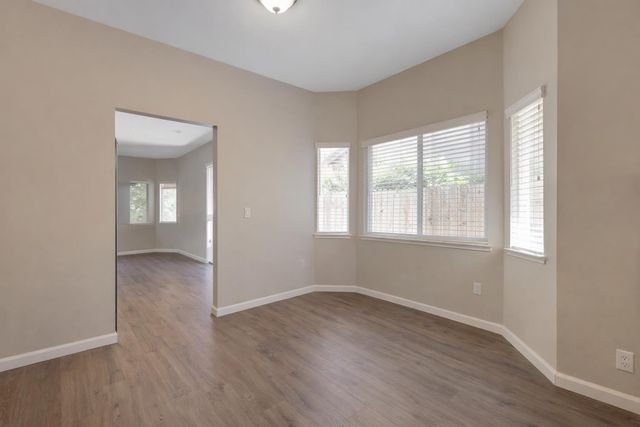 1060 Yolanda Dr, Yuba City, CA 95993