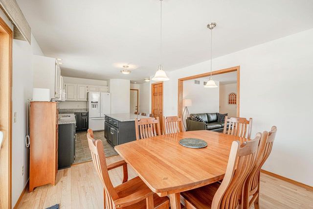 601 AZTALAN Drive, Madison, WI 53718