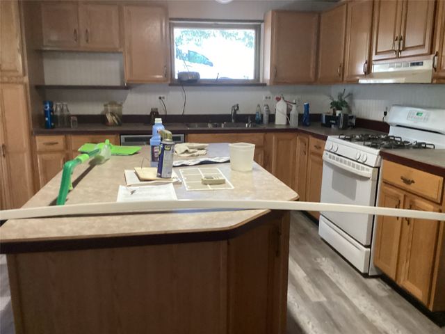 1225 Cedar Break Court, Cleburne, TX 76033