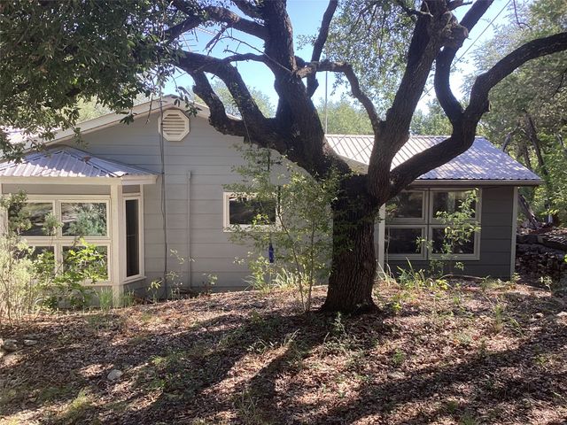 1225 Cedar Break Court, Cleburne, TX 76033