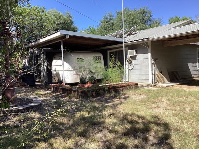 1225 Cedar Break Court, Cleburne, TX 76033