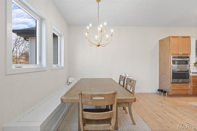 2317 Fiddlers Close Road, Washington, MO 63090