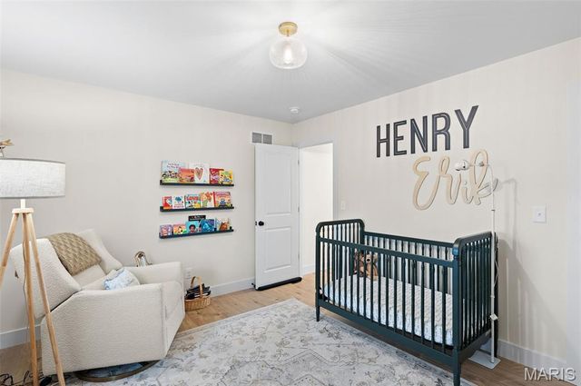 2317 Fiddlers Close Road, Washington, MO 63090