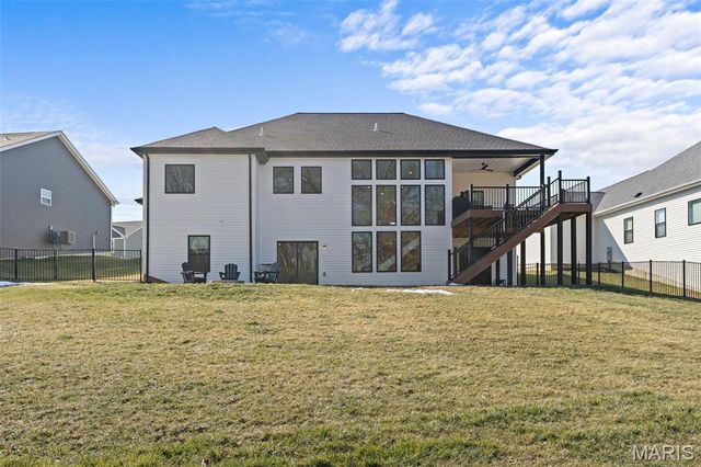 2317 Fiddlers Close Road, Washington, MO 63090