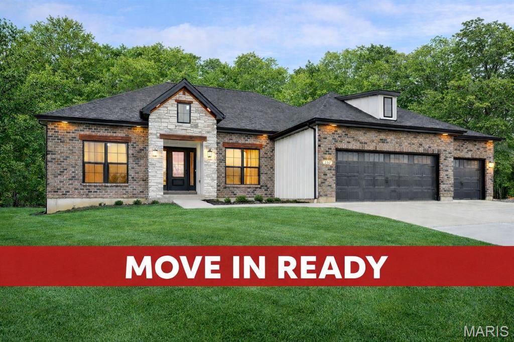 2317 Fiddlers Close Road, Washington, MO 63090