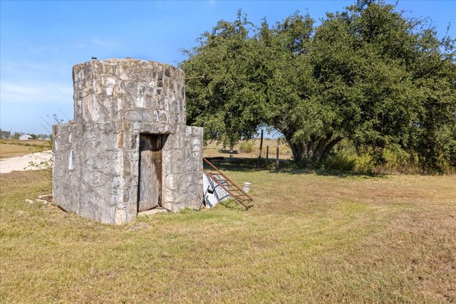 1204 County Road 122, Hico, TX 76457