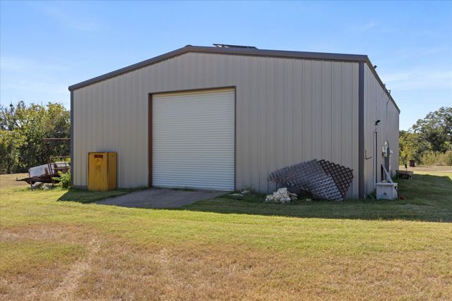 1204 County Road 122, Hico, TX 76457