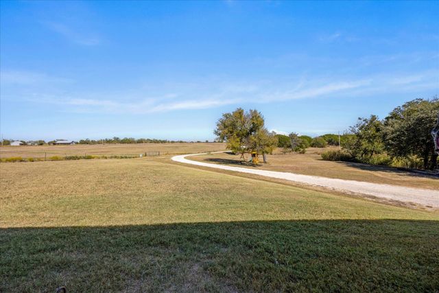 1204 County Road 122, Hico, TX 76457