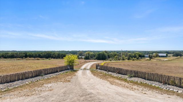 1204 County Road 122, Hico, TX 76457