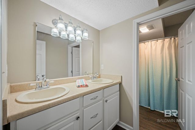 5584 Pensacola Avenue, Orange Beach, AL 36561