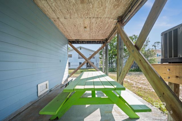 5584 Pensacola Avenue, Orange Beach, AL 36561