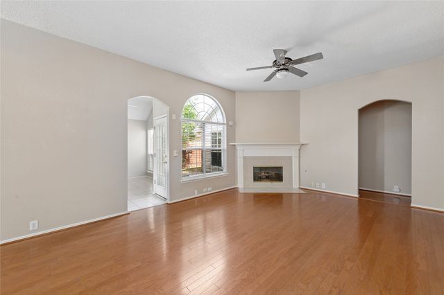 10613 Brandenberg Drive, Frisco, TX 75035