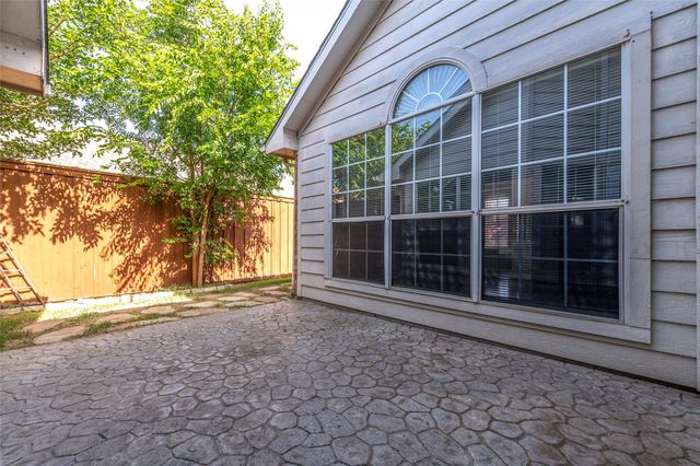 10613 Brandenberg Drive, Frisco, TX 75035