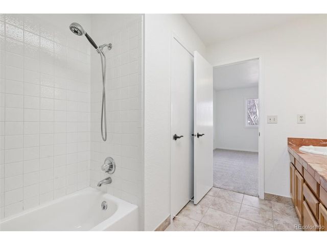 3128 Sweet Gum Ct, Loveland, CO 80538