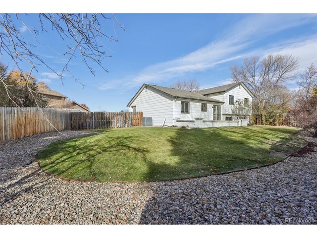 3128 Sweet Gum Ct, Loveland, CO 80538