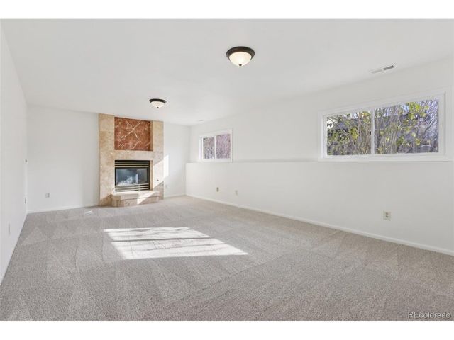 3128 Sweet Gum Ct, Loveland, CO 80538