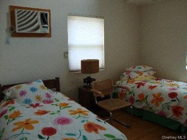 25 Elm Street, Greenvale, NY 11548