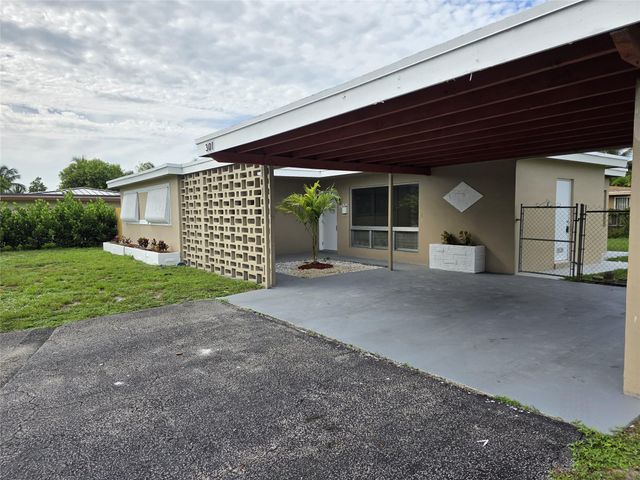 301 Pennsylvania Ave, Fort Lauderdale, FL 33312