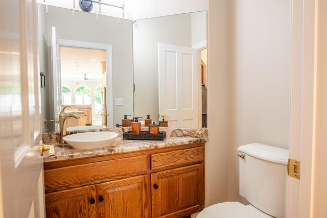 72 Cool Springs Road, Signal Mountain, TN 37377