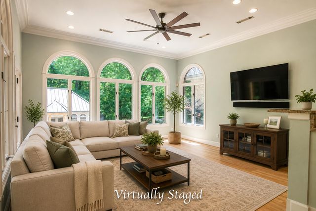 72 Cool Springs Road, Signal Mountain, TN 37377
