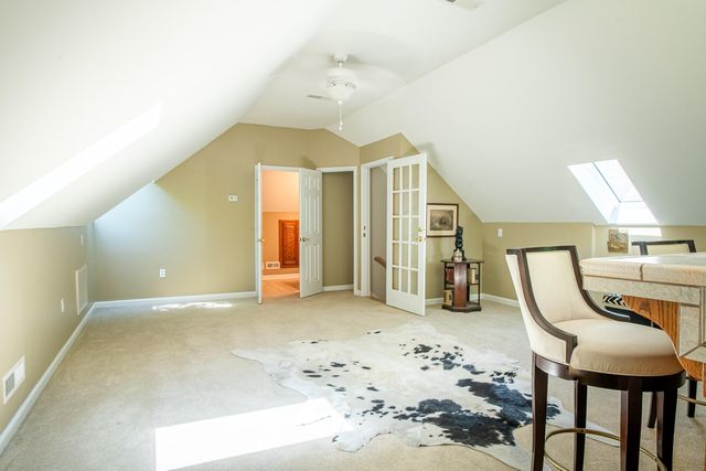 72 Cool Springs Road, Signal Mountain, TN 37377