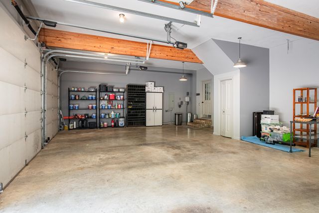 72 Cool Springs Road, Signal Mountain, TN 37377