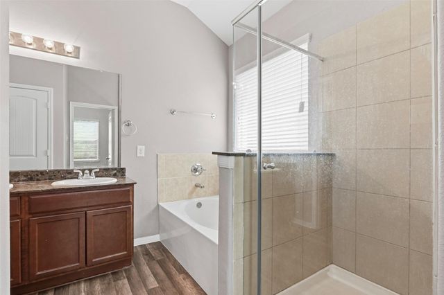 135 Piney Pathway, Magnolia, TX 77354