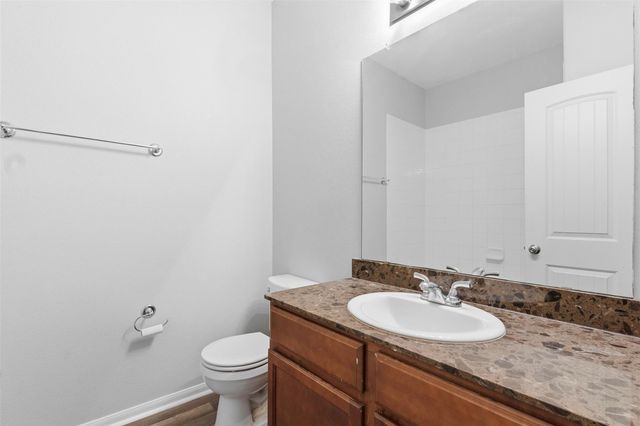 135 Piney Pathway, Magnolia, TX 77354