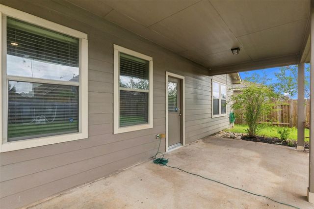 135 Piney Pathway, Magnolia, TX 77354