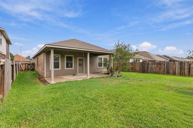 135 Piney Pathway, Magnolia, TX 77354